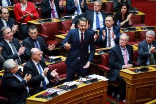 Η Ν.Δ. ενοχλείται και… εκπλήσσεται από την κριτική του ΚΙΝ.ΑΛΛ.